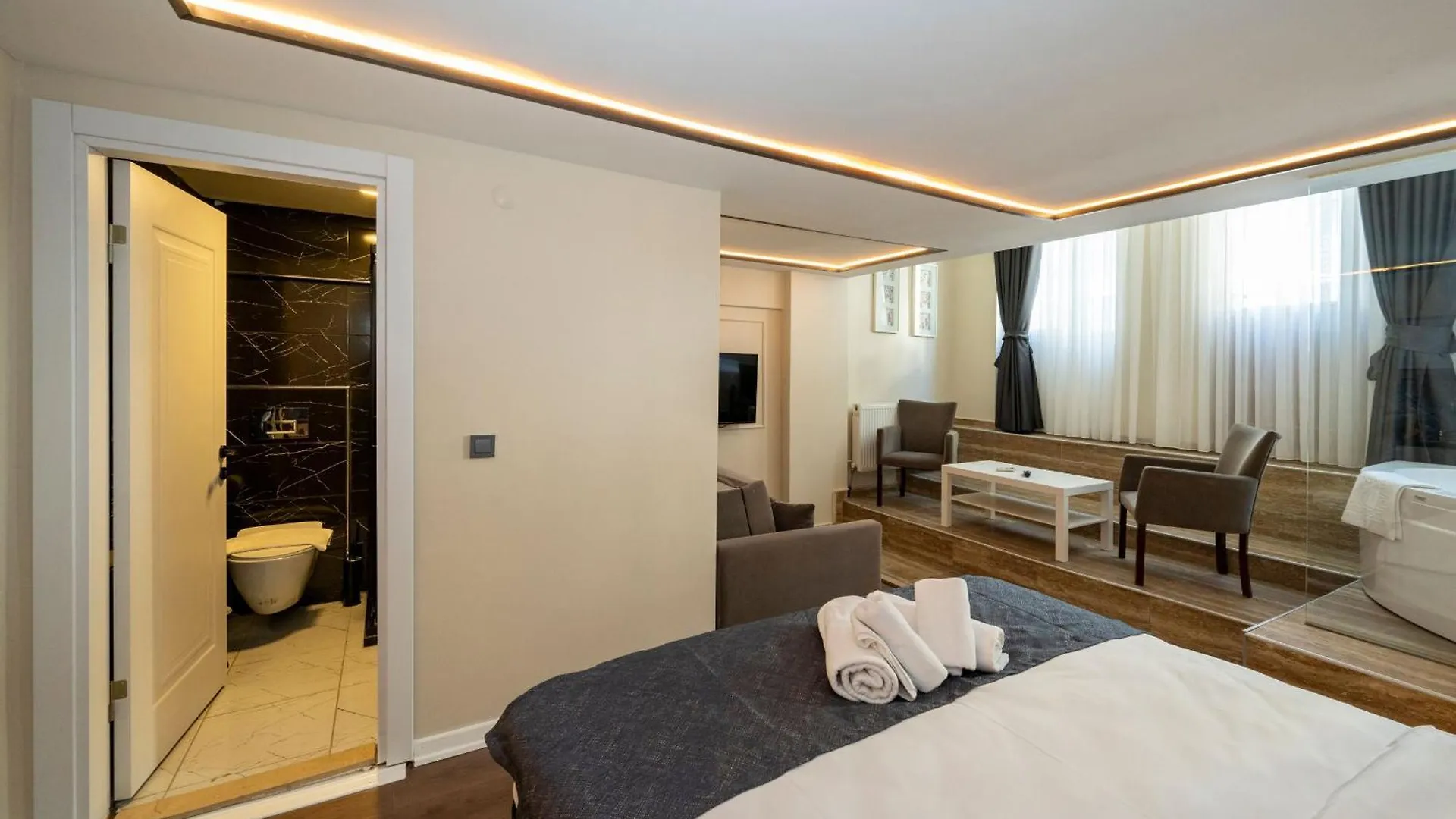 Aiza Suites Estambul 2*,