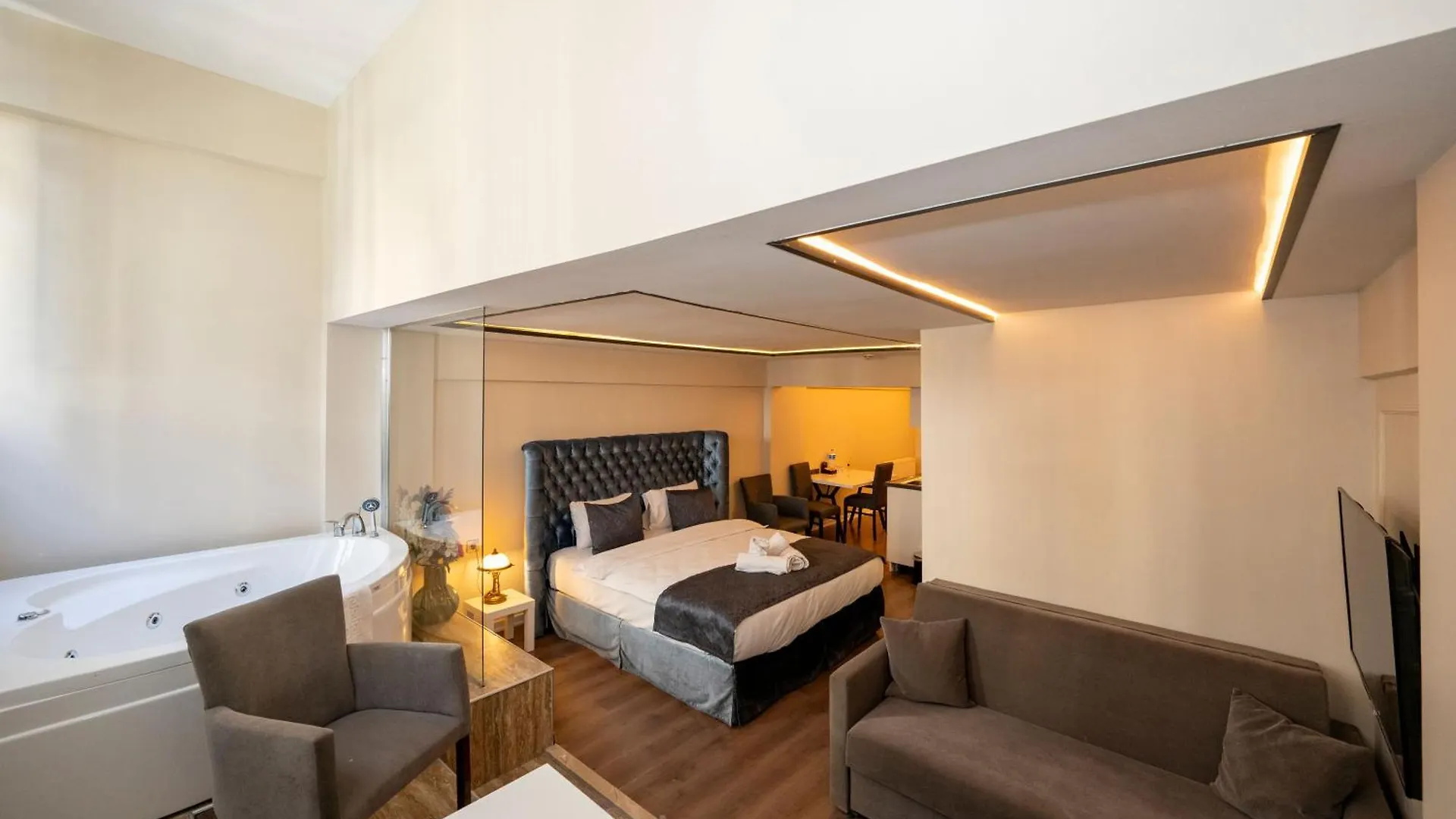 Aiza Suites Estambul 2*,