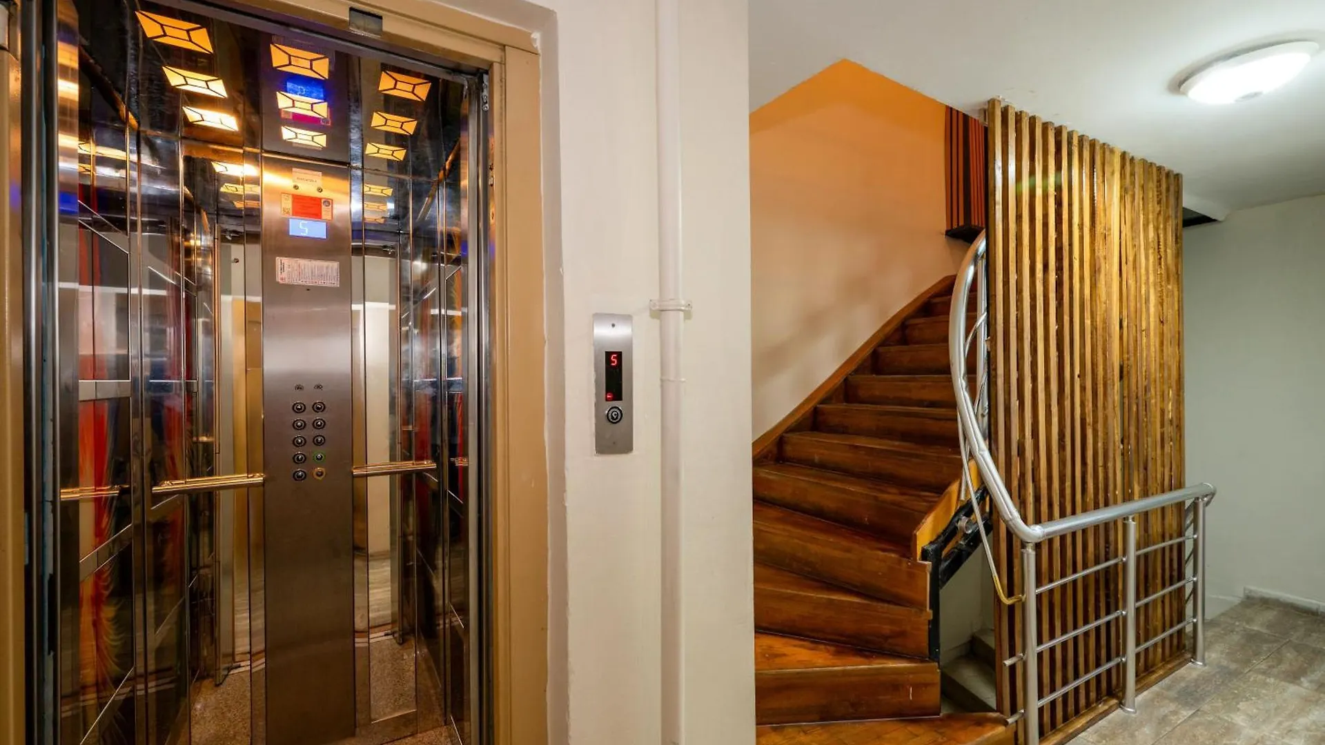 Aiza Suites Estambul 2*,  Turquía