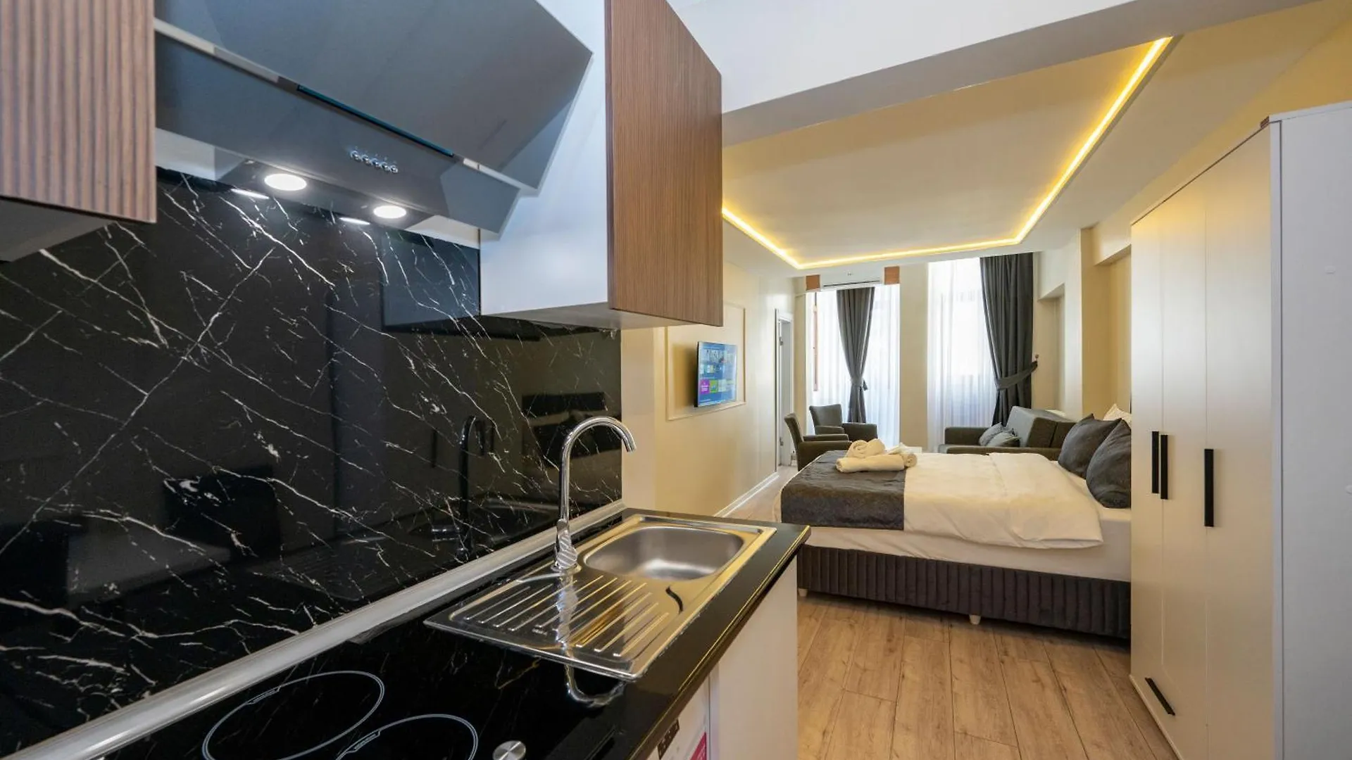 Aiza Suites Istanbul Aparthotel